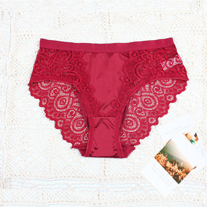 Comfortable & Seamless Panties with Elegant Lace