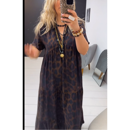 💃Leopard Print Dress🐆 V-neck, high waist, slimming design, flowing skirt, breathable short sleeves, exudes wild elegance in an instant! ✨