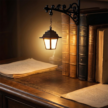 🔥Limited Time Promotion 50% OFF🔥Miniature Retro Streetlight Bookend Light
